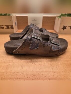 Freebird Asher Sandals Brown Leather Studded Buckle Slide Womens Size 7